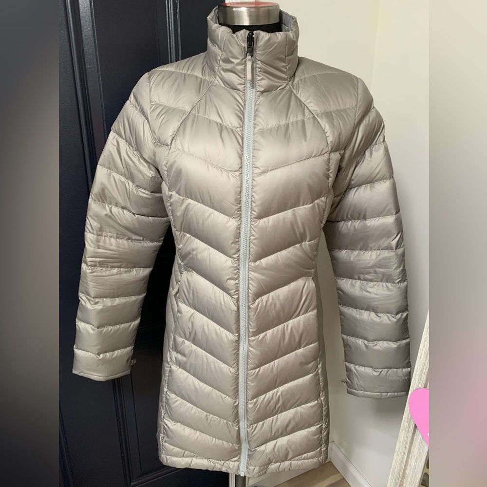 Patagonia Women's Puffer Jacket - Silver/Gray